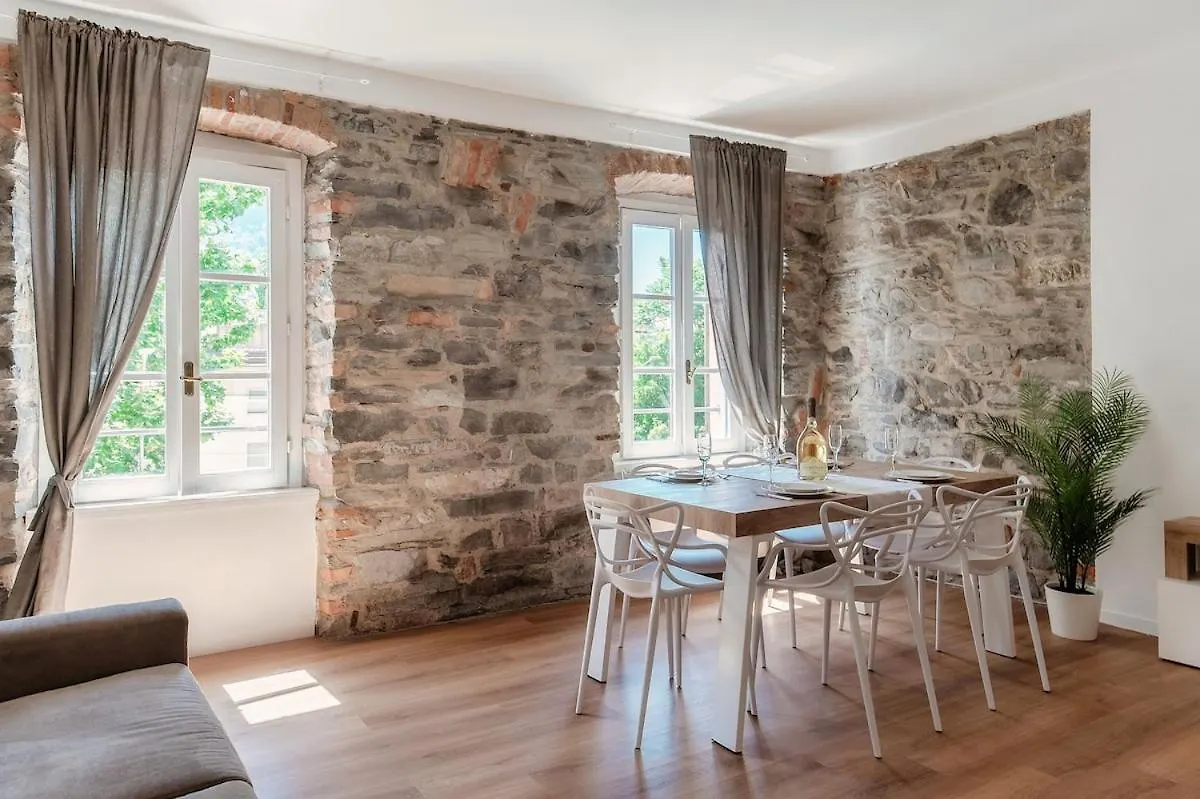 Daisy Flower Apartment - The House Of Travelers Como