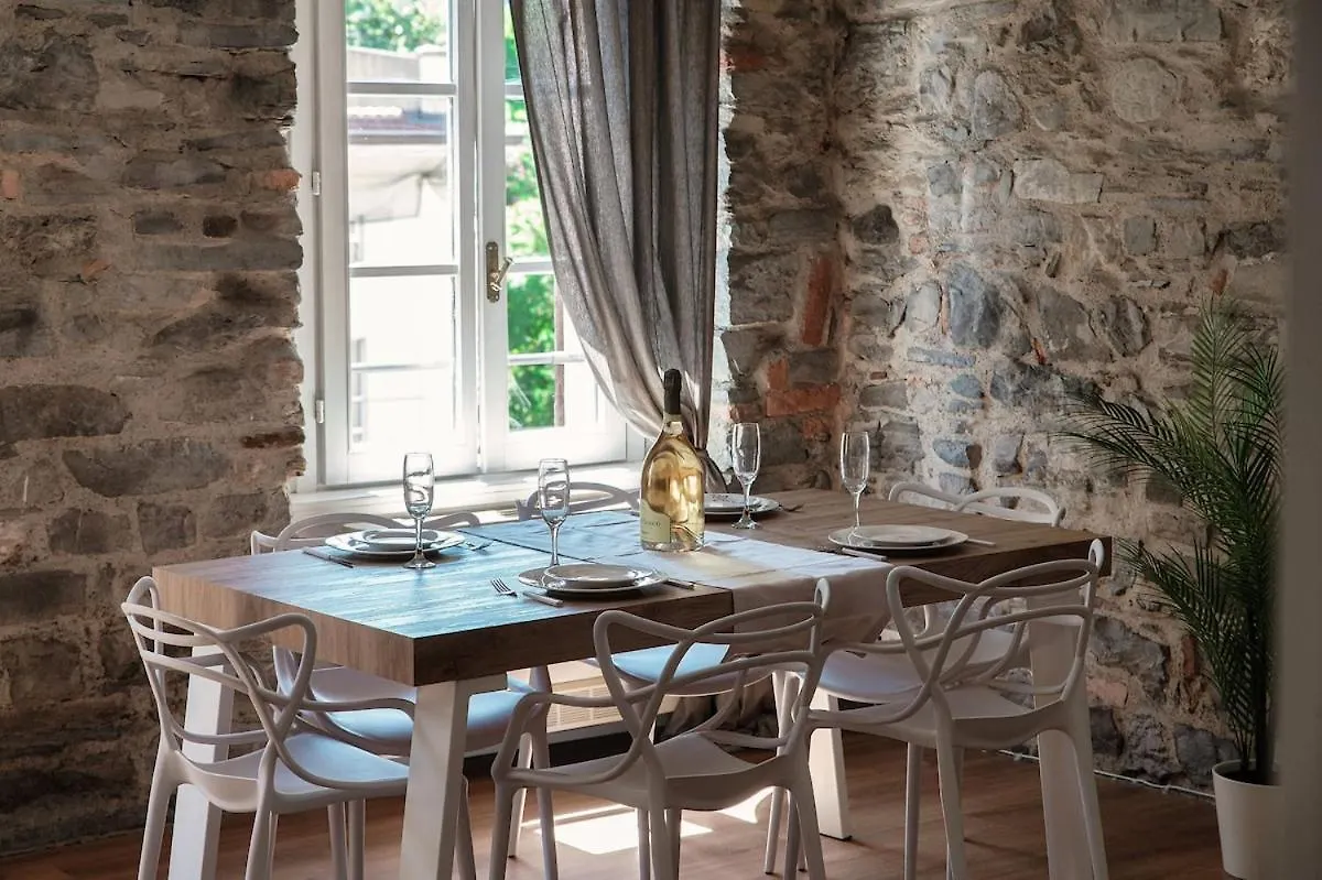 Daisy Flower Apartment - The House Of Travelers Como