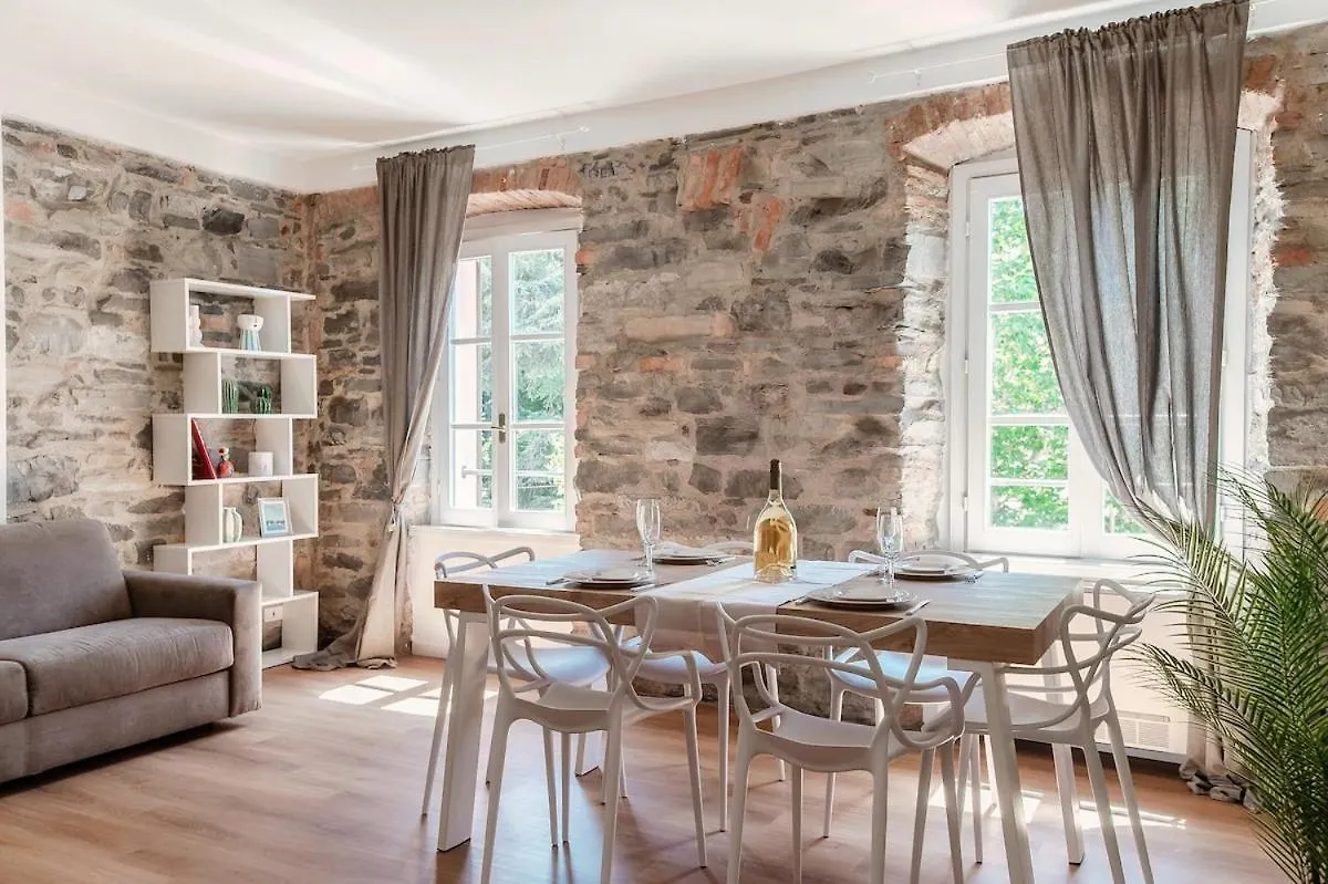 Daisy Flower Apartment - The House Of Travelers Como